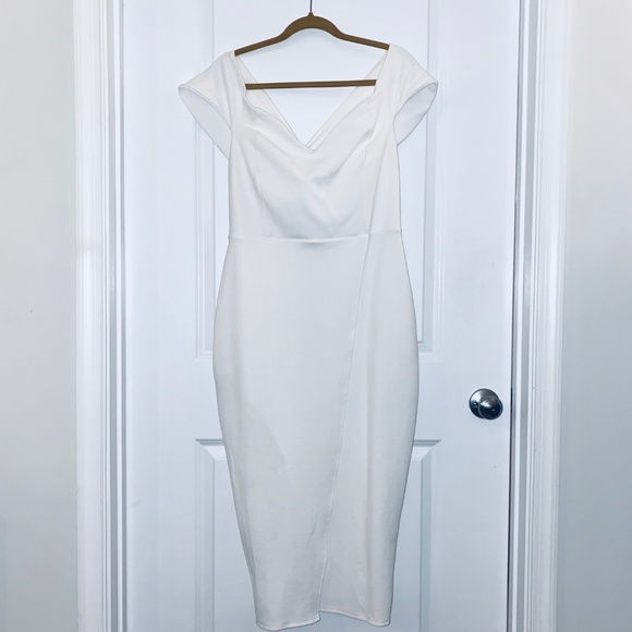 Boohoo Plus Off The Shoulder Wrap Midi Dress - Picture 2 of 2